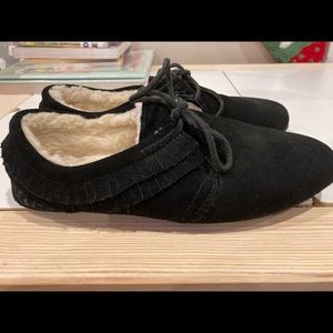 UGG NIKOLA Black SUEDE FRINGE Moccasin SHEEPSKIN SLIPPERS SHOES